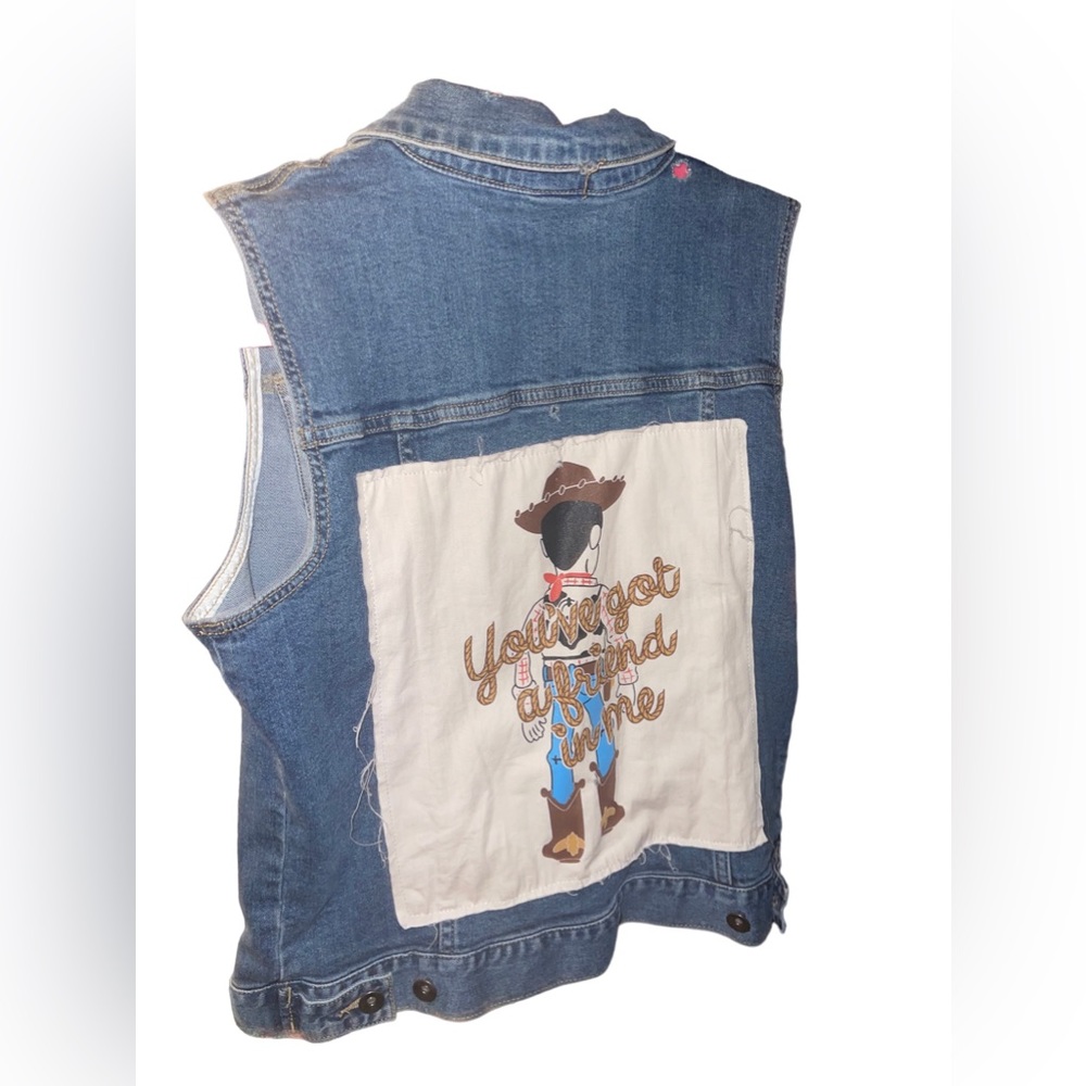 Toy Story denim jacket size medium hot topic in good condition